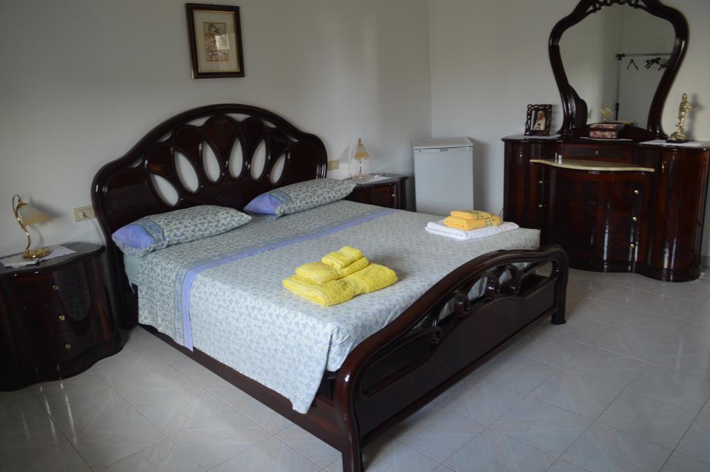 B&B Le Rose Vignacastrisi Cameră foto